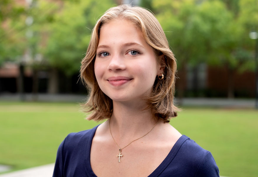 Lisa Minaieva headshot