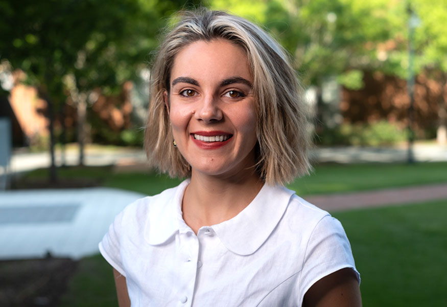 Kaela Connors headshot
