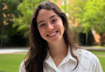 Clara Duarte headshot